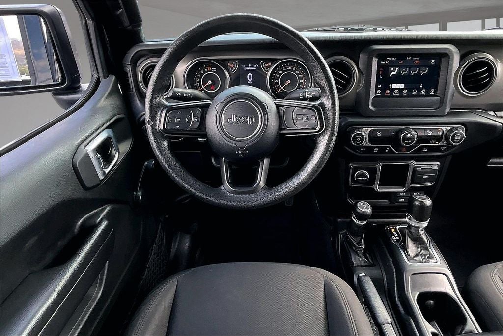 2022 Jeep Wrangler Unlimited Willys