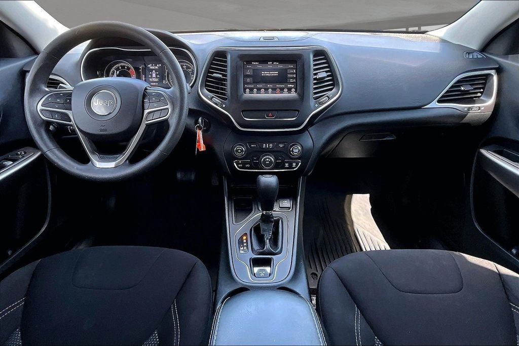 2019 Jeep Cherokee Latitude