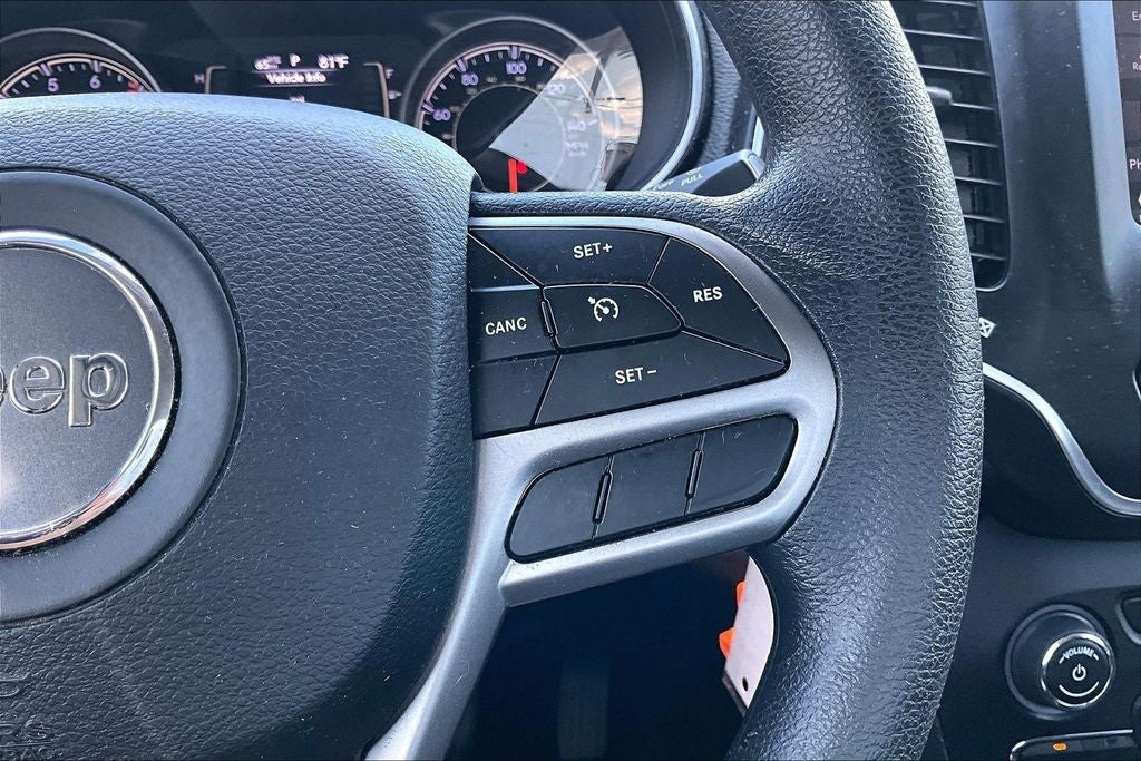 2019 Jeep Cherokee Latitude