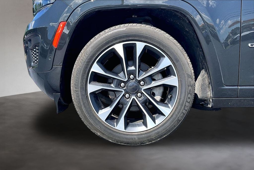2023 Jeep Grand Cherokee Overland