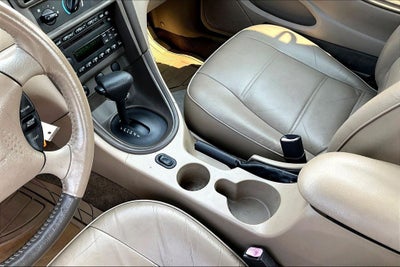 2004 Ford Mustang V6