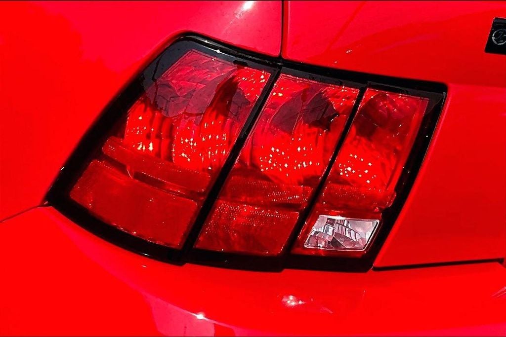 2004 Ford Mustang V6