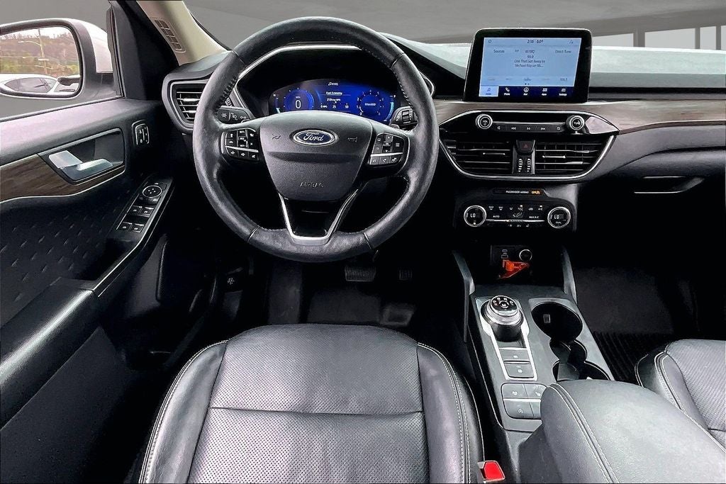 2020 Ford Escape Titanium