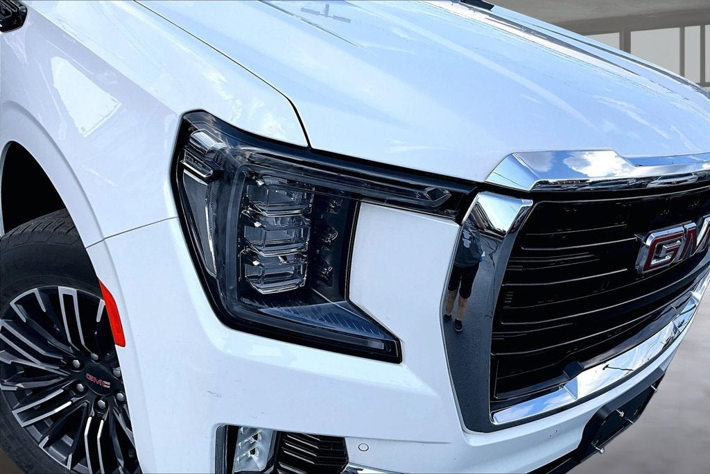 2024 GMC Yukon SLE