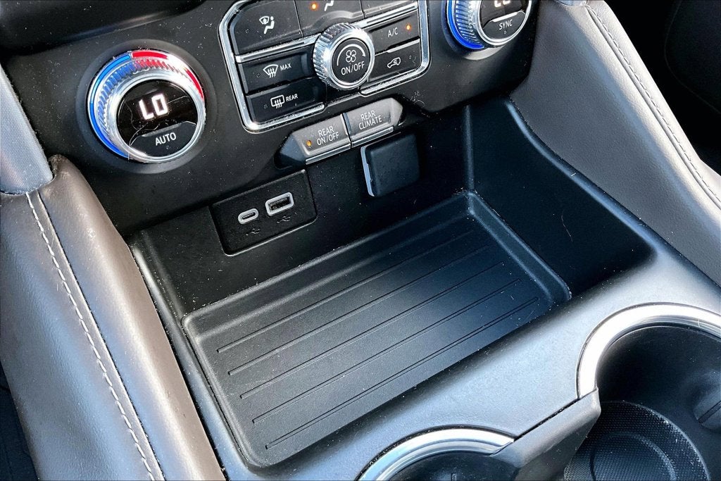 2024 GMC Yukon SLE