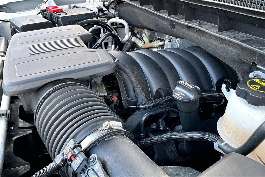 2024 GMC Yukon SLE