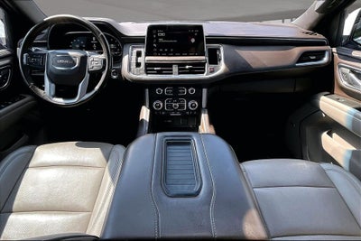 2022 GMC Yukon XL SLT