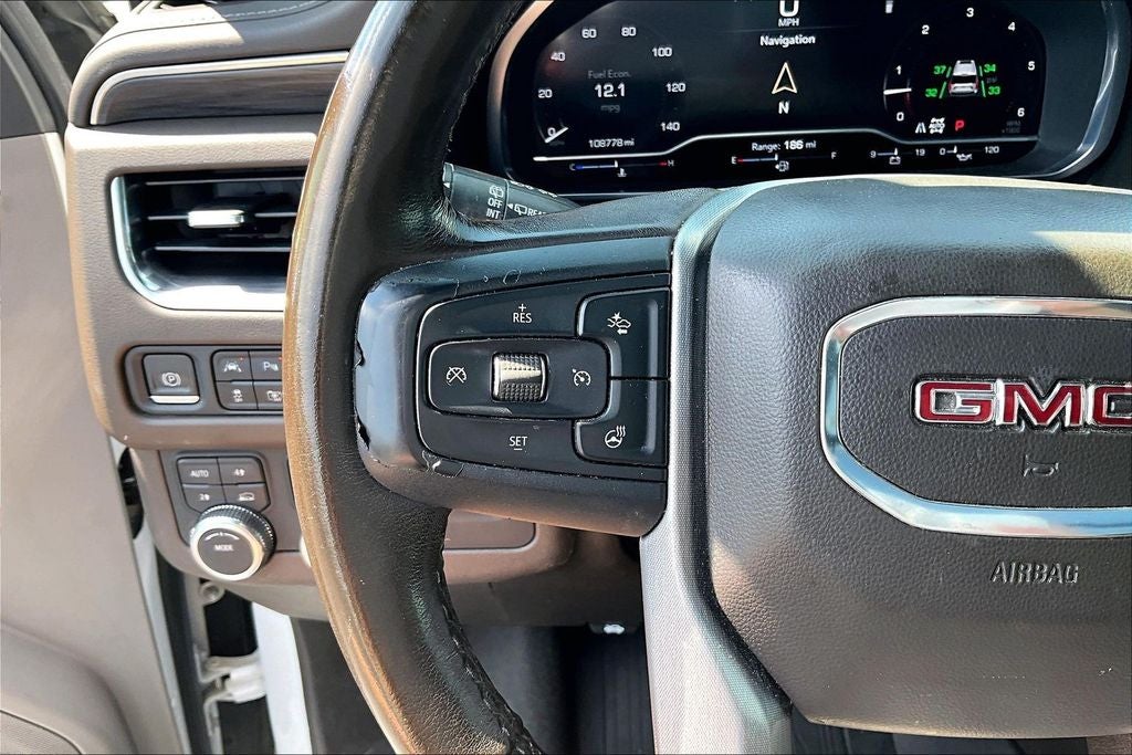 2022 GMC Yukon XL SLT