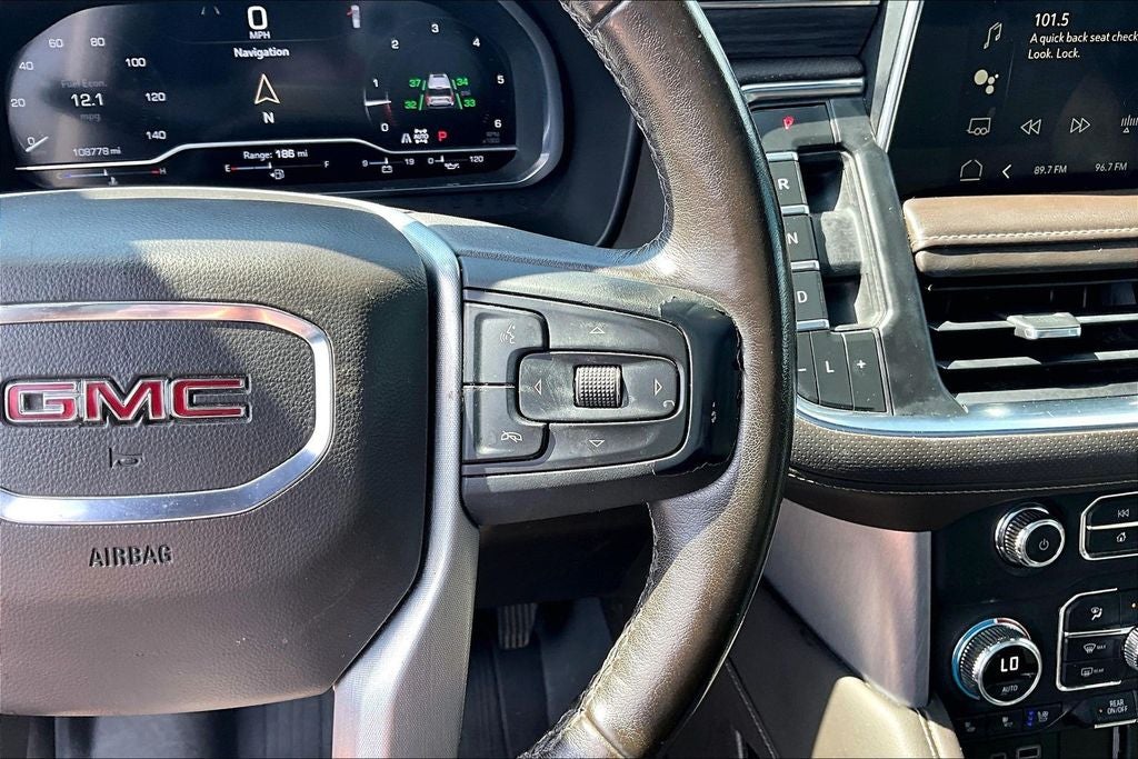 2022 GMC Yukon XL SLT