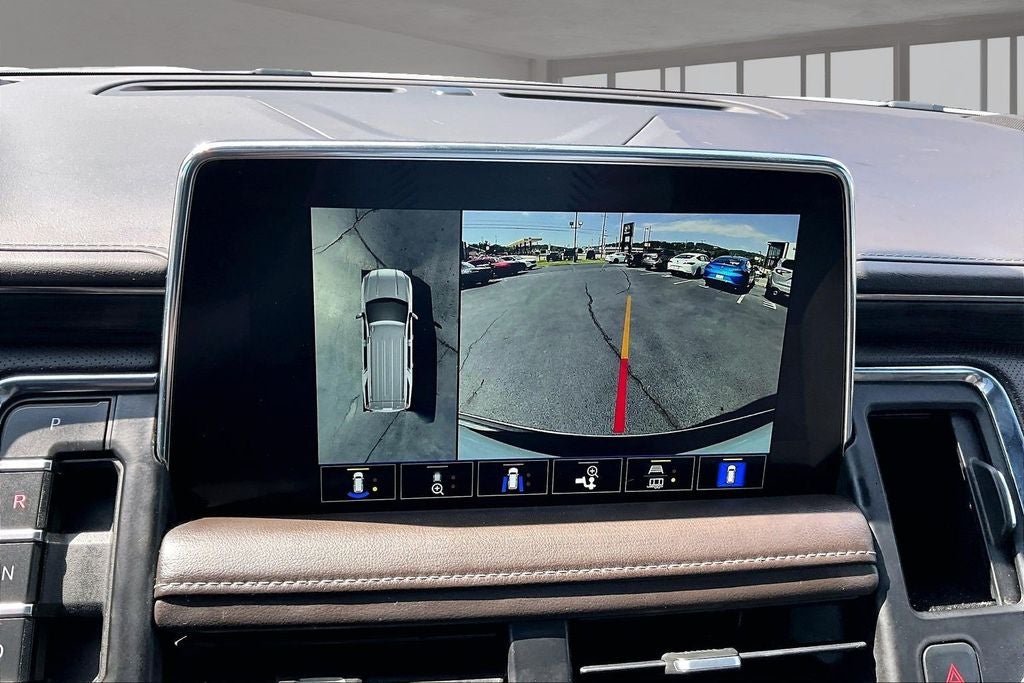 2022 GMC Yukon XL SLT