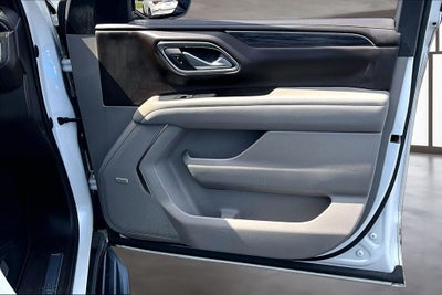 2022 GMC Yukon XL SLT