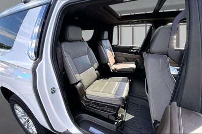 2022 GMC Yukon XL SLT