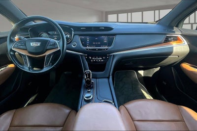2020 Cadillac XT5 Premium Luxury