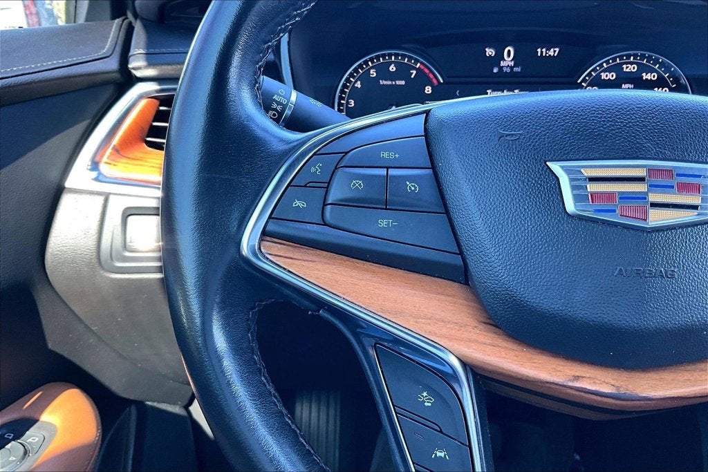 2020 Cadillac XT5 Premium Luxury