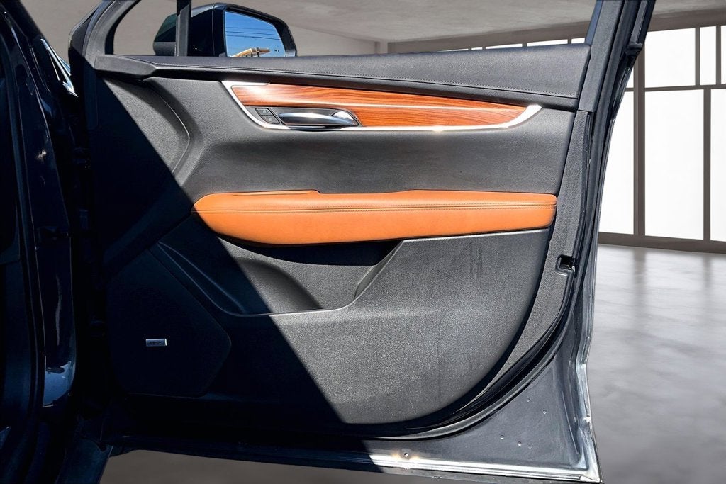2020 Cadillac XT5 Premium Luxury