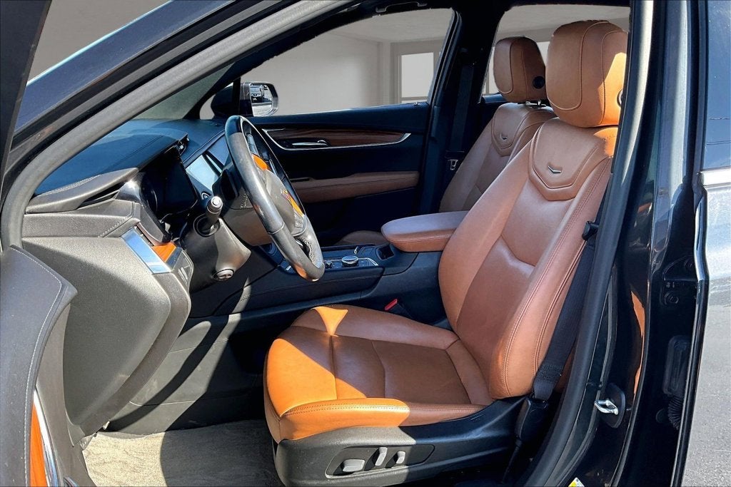 2020 Cadillac XT5 Premium Luxury