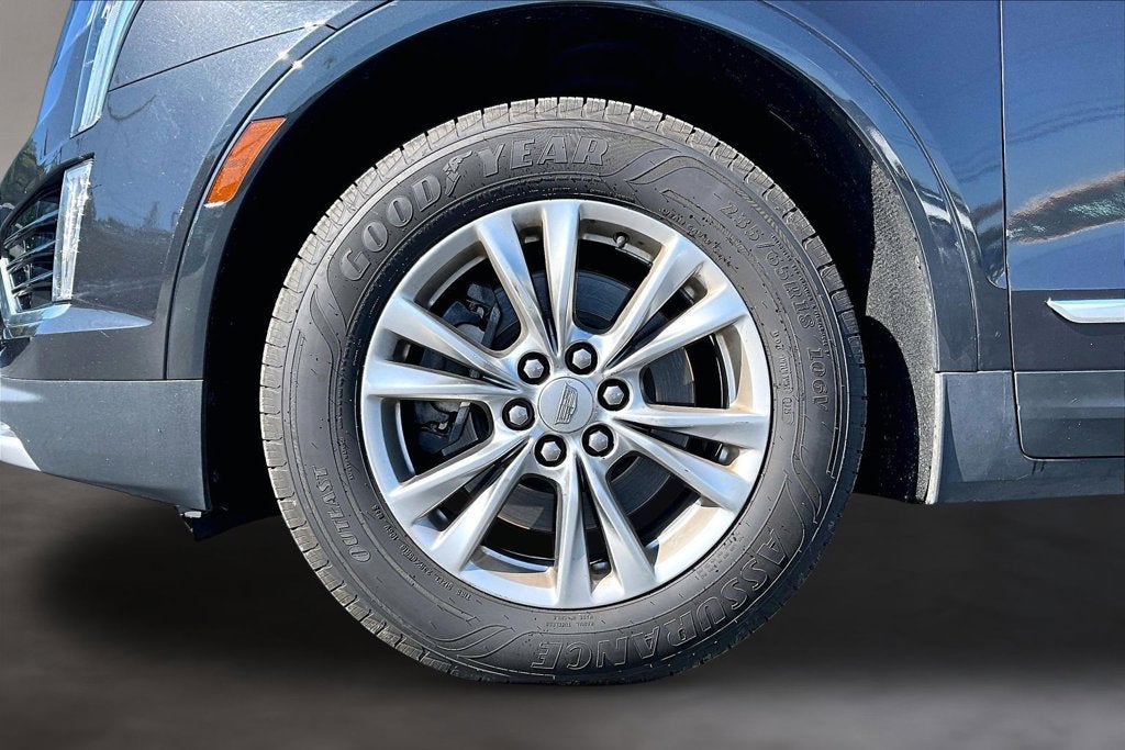 2020 Cadillac XT5 Premium Luxury