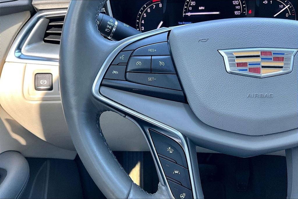 2018 Cadillac XT5 Premium Luxury