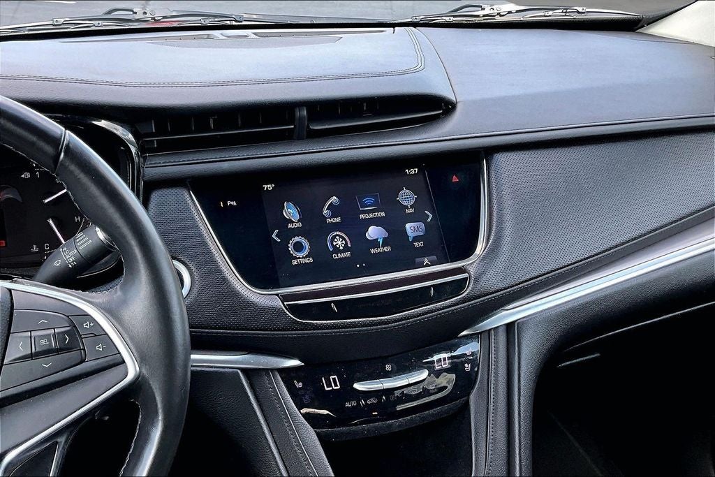 2017 Cadillac XT5 Premium Luxury