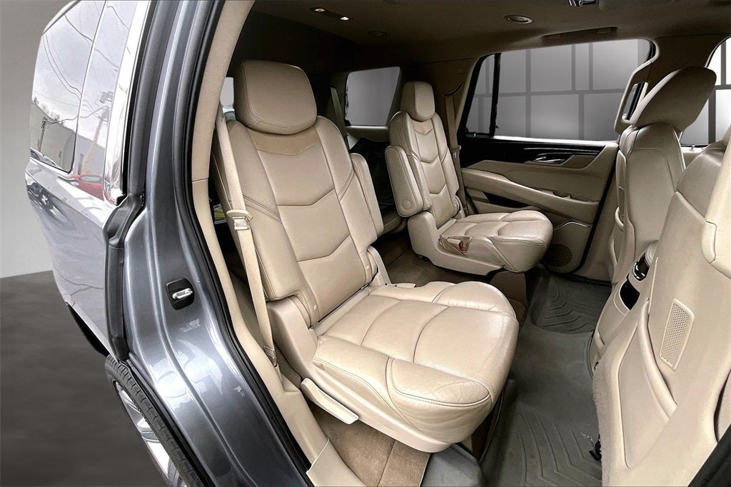 2019 Cadillac Escalade Luxury