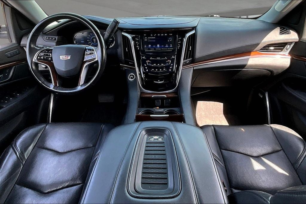 2020 Cadillac Escalade ESV Premium