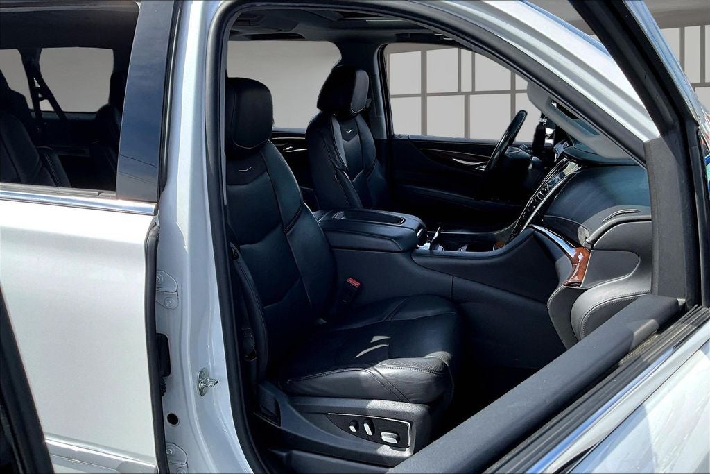 2020 Cadillac Escalade ESV Premium