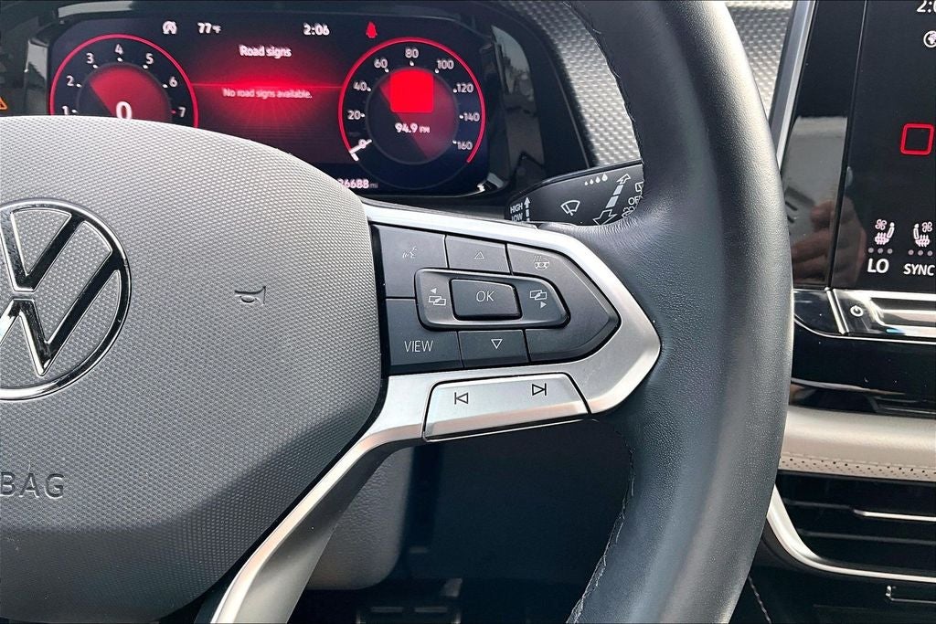 2024 Volkswagen Atlas Cross Sport 2.0T SEL Premium R-Line