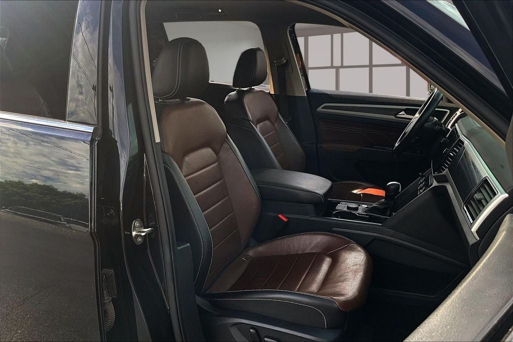 2022 Volkswagen Atlas 3.6L V6 SEL Premium R-Line