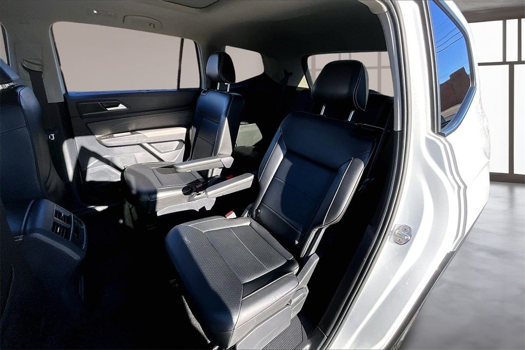 2022 Volkswagen Atlas 3.6L V6 SE w/Technology