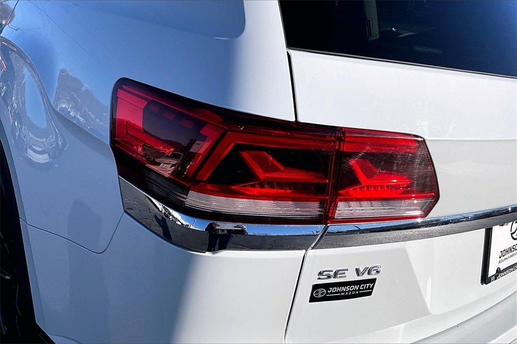 2022 Volkswagen Atlas 3.6L V6 SE w/Technology