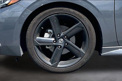 2022 Nissan Sentra SR