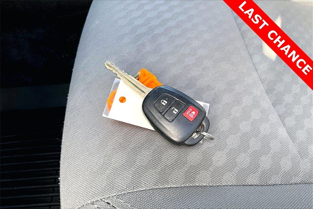 2023 Toyota Tacoma SR V6