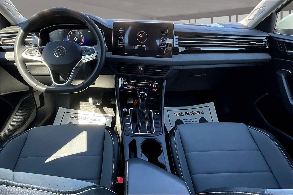 2025 Volkswagen Jetta 1.5T SE