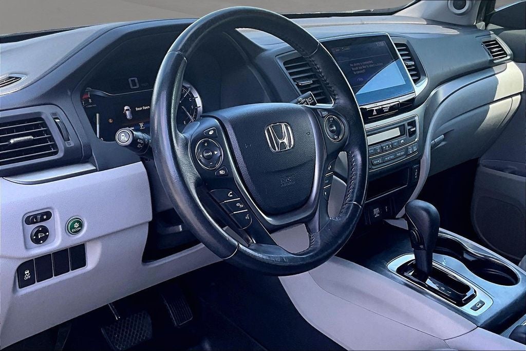 2016 Honda Pilot EX-L w/Navigation