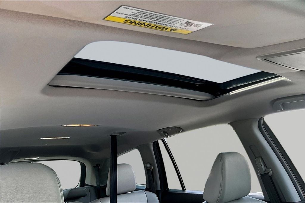2016 Honda Pilot EX-L w/Navigation