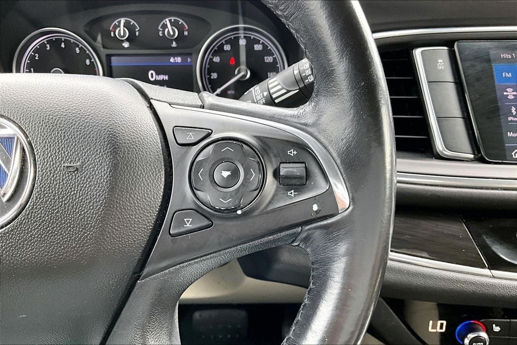 2020 Buick Enclave Essence