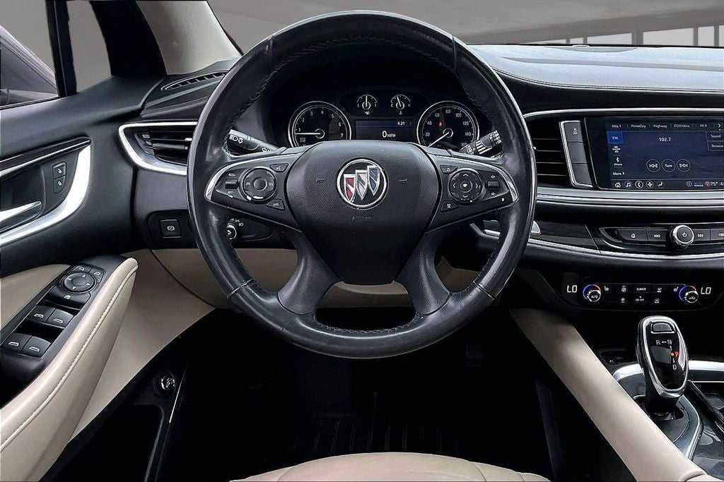 2020 Buick Enclave Essence