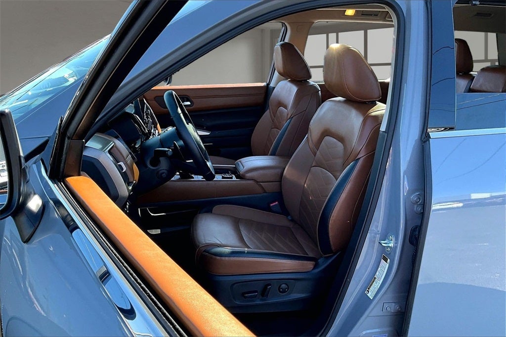 2024 Nissan Pathfinder Platinum