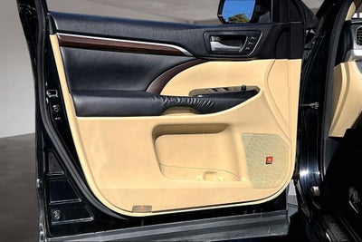 2015 Toyota Highlander Limited Platinum V6