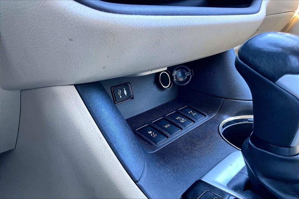2015 Toyota Highlander Limited Platinum V6