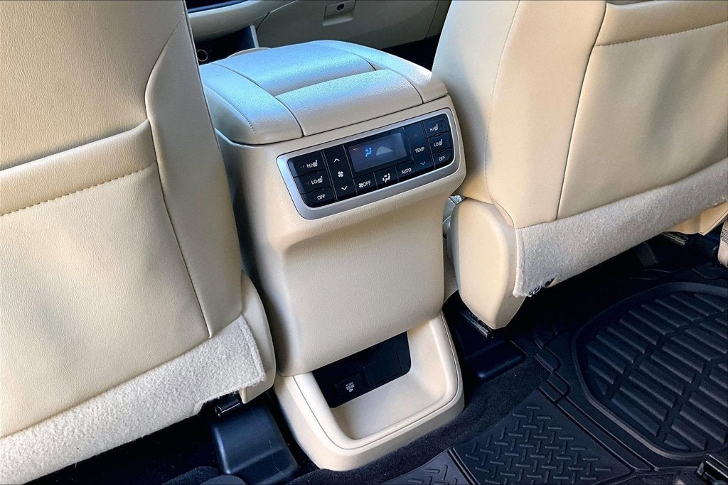 2015 Toyota Highlander Limited Platinum V6