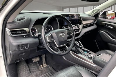 2022 Toyota Highlander Limited