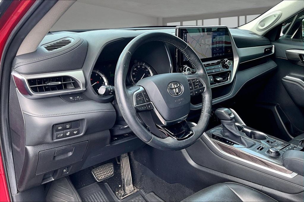 2020 Toyota Highlander Platinum