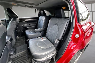 2020 Toyota Highlander Platinum