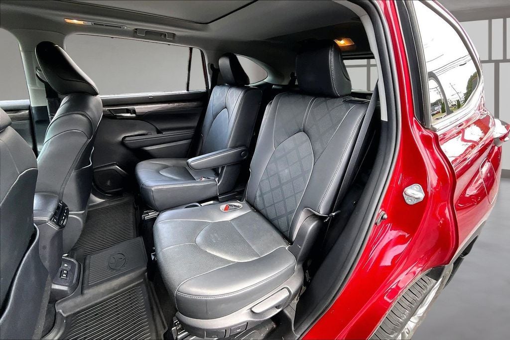 2020 Toyota Highlander Platinum