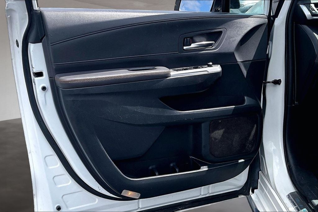 2023 Toyota Sienna XSE 7 Passenger
