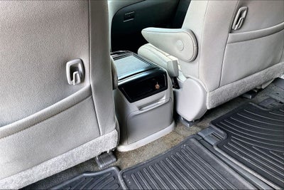 2017 Toyota Sienna XLE 8 Passenger