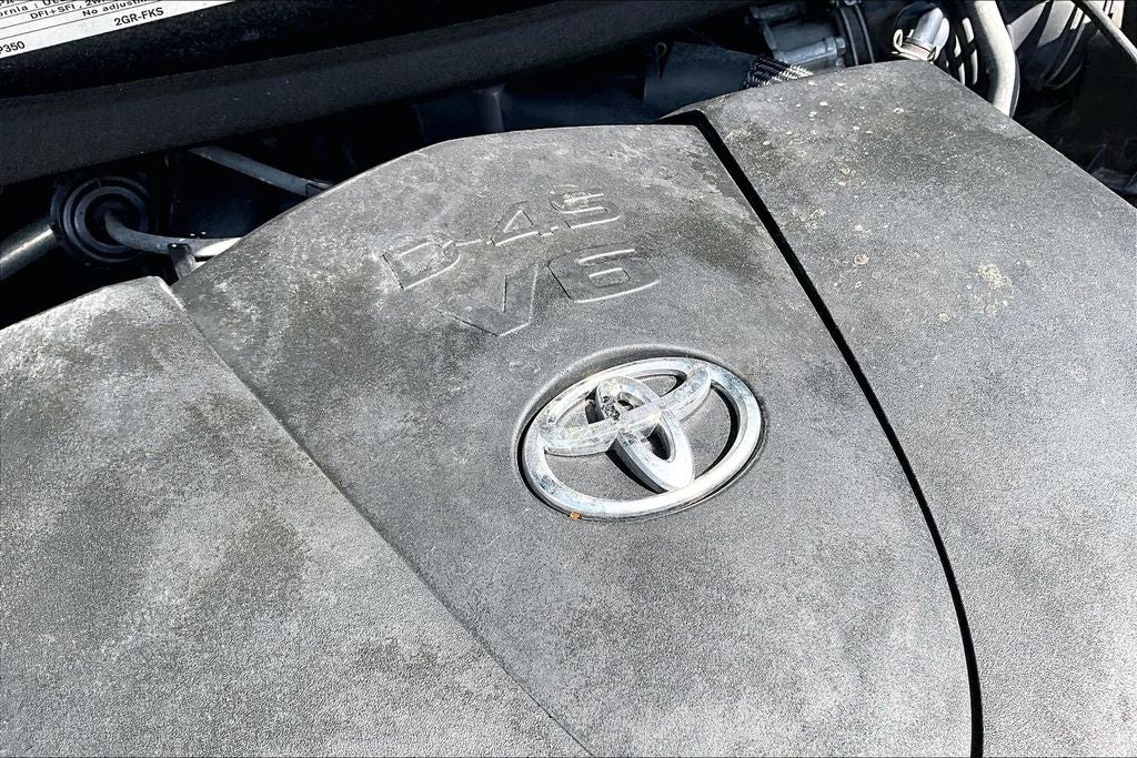 2017 Toyota Sienna XLE 8 Passenger