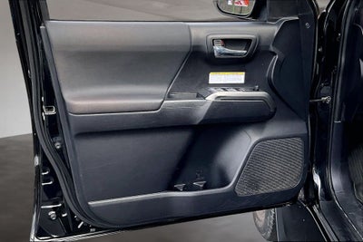 2020 Toyota Tacoma SR5 V6