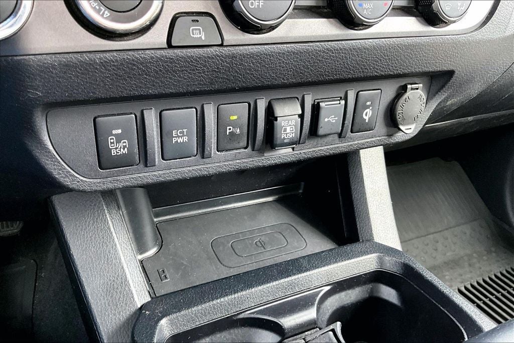 2020 Toyota Tacoma SR5 V6